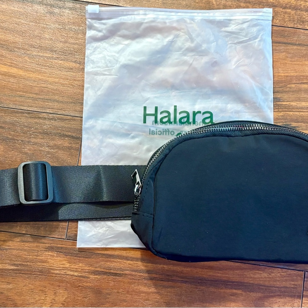 HALARA Women's Black Belt Bag